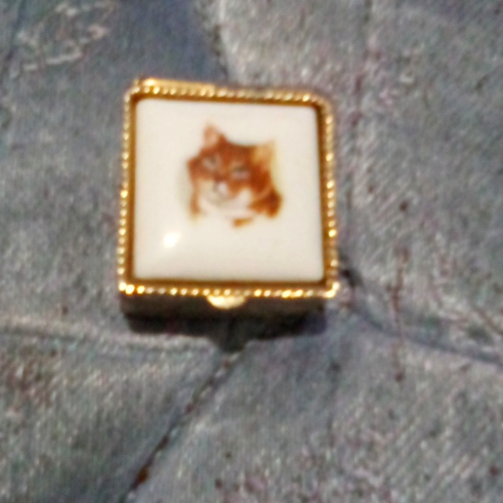 Ring holder
